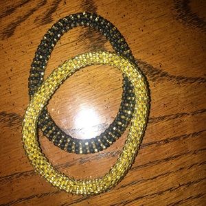 Lily and Laura Bracelets set of 5